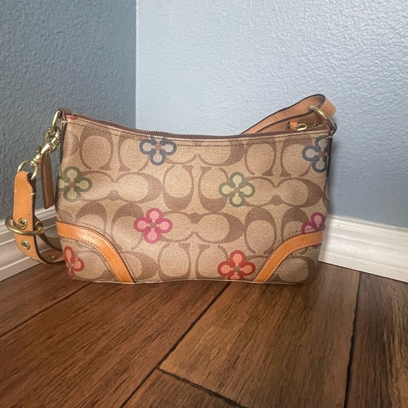 COACH FLORAL SIGNATURE bag shoulder crossbody buckle strap vintage y2k limited - Picture 14 of 16